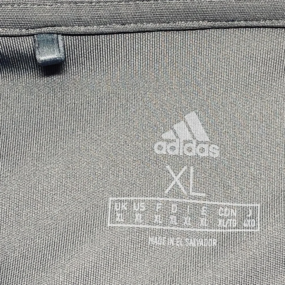Adidas Polo Shirt Men's XL‎ Gray Short Sleeve Logo Performance Golf Top GUC